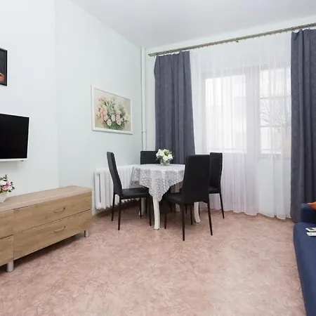Apartment Leningradskaya 5 *